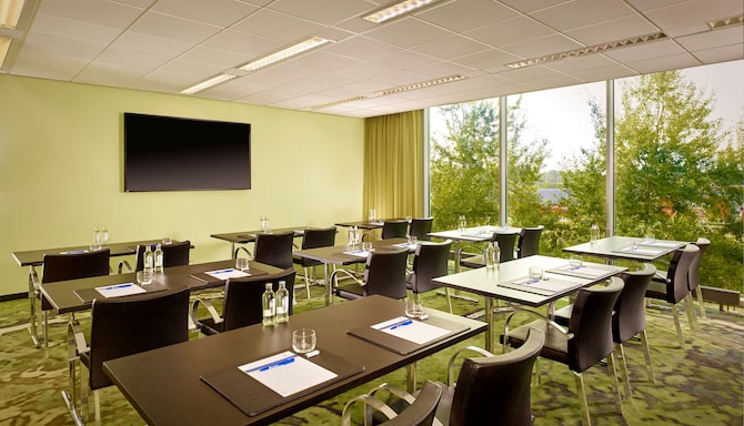 Field Room 1 