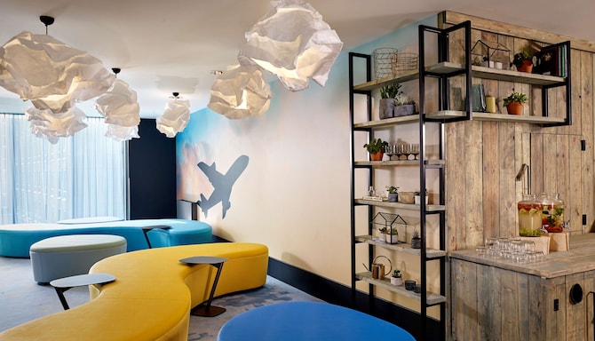 Sala Sky 1