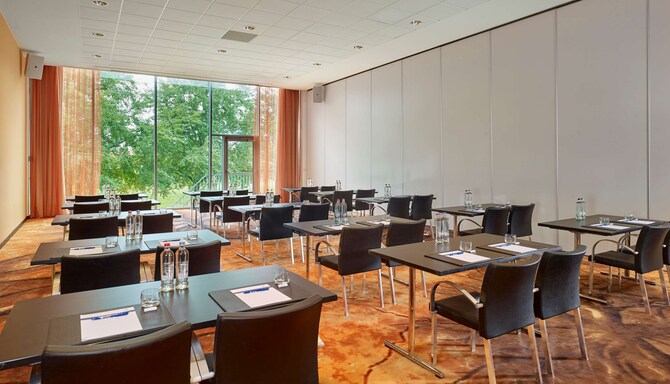 Park Plaza Amsterdam Airport – Sala de reuniones Polder 1 estilo aula