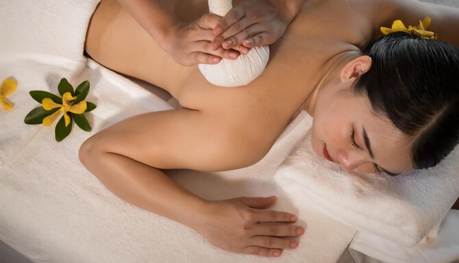 Park Plaza Bangkok Soi 18 - Thai Massage