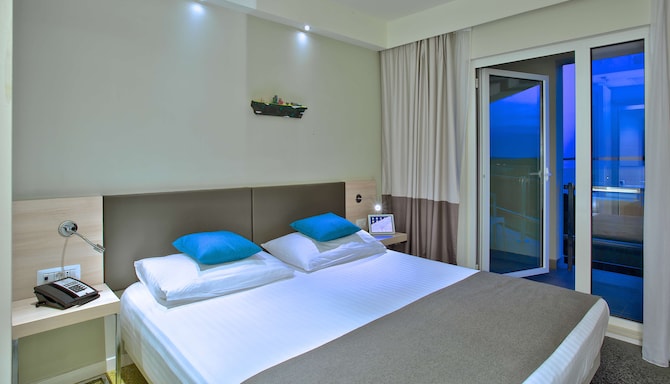 Park Plaza Belvedere Medulin - Superior Room-Balcony Sea Side