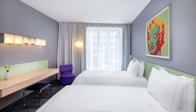 Park Plaza Berlin - Superior Twin Bed