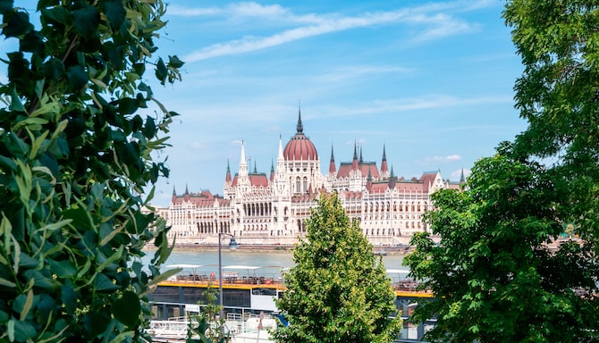 Park Plaza Budapest – Kilátás a Parlamentre