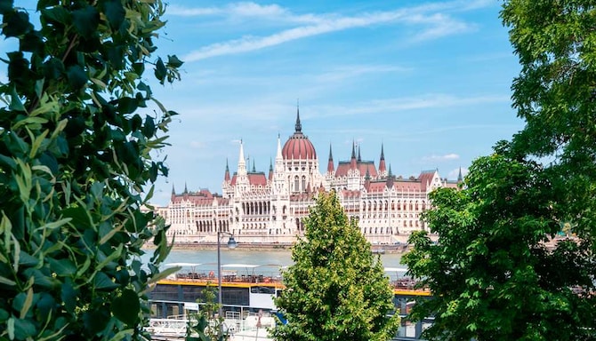 Park Plaza Budapest - Blick auf das Regierungsgebäude