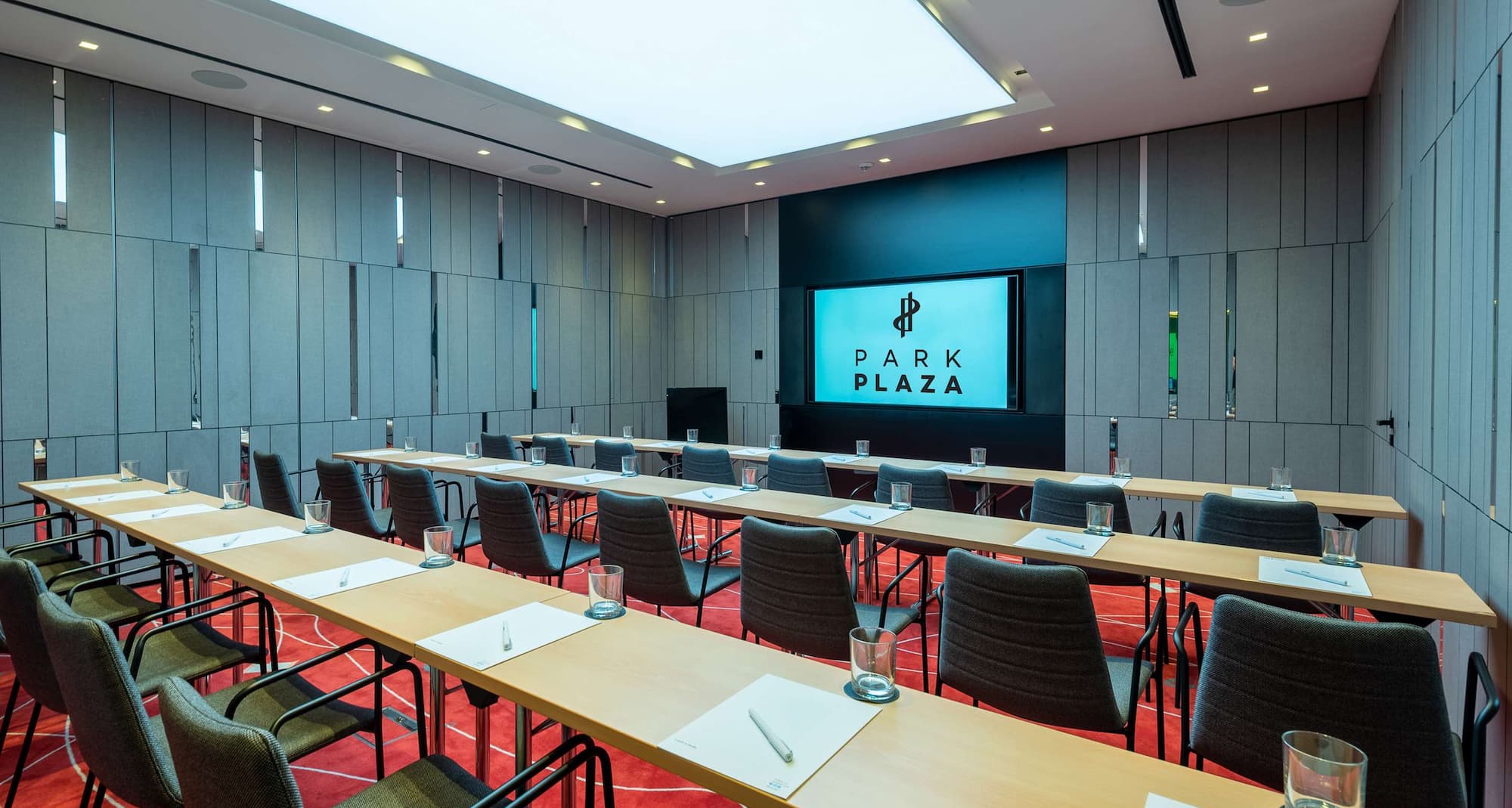 Park Plaza Budapest - Meeting room classroom set-up