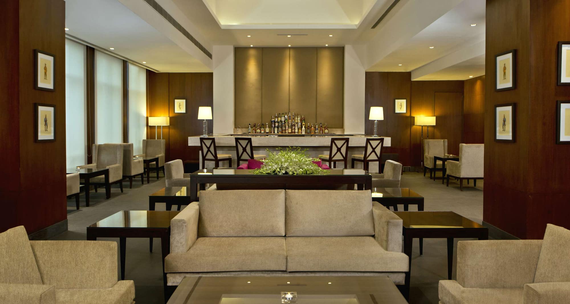 Park Plaza Chandigarh Zirakpur - Free Spirit Lounge Bar