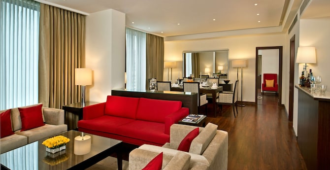 Park Plaza Chandigarh Zirakpur - Presidential Suite