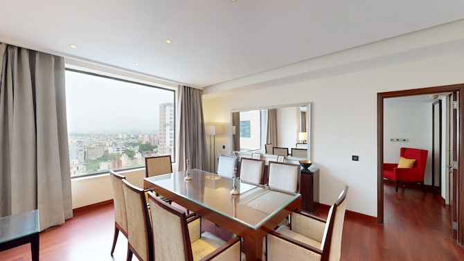 Park Plaza Chandigarh Zirakpur - Presidential Suite