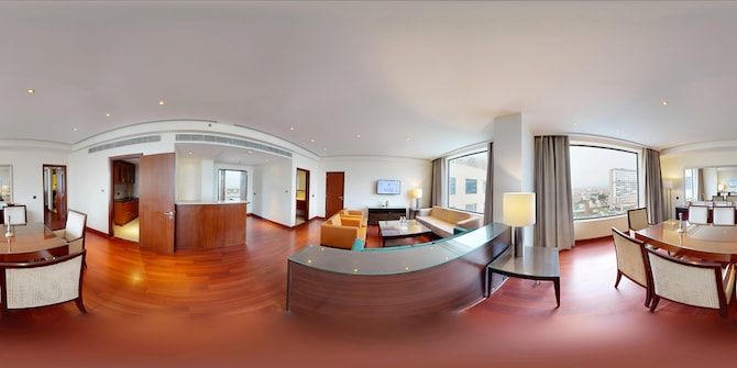 Park Plaza Chandigarh Zirakpur - Presidential Suite