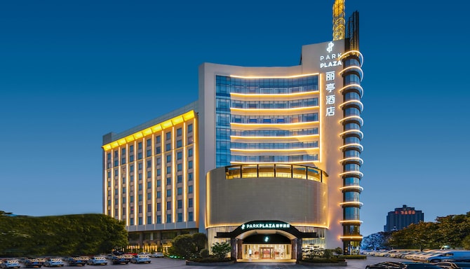 Park Plaza Changzhou - Vy över fasaden