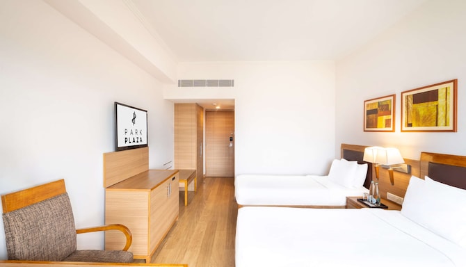 Park Plaza Chennai OMR - Room Twin Bed Detail