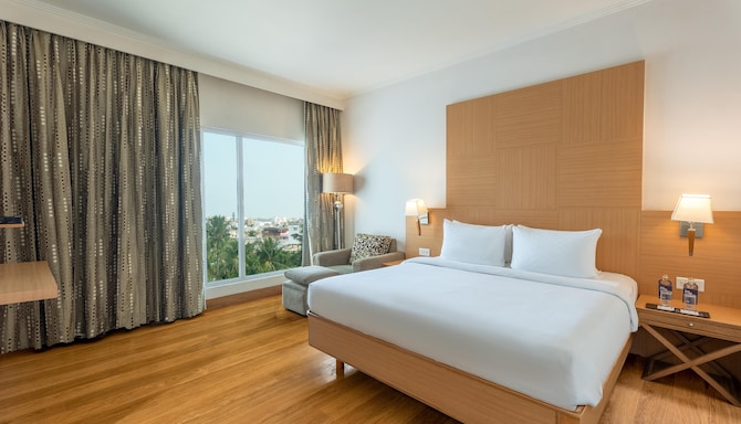 Park Plaza Chennai OMR - Suite Room