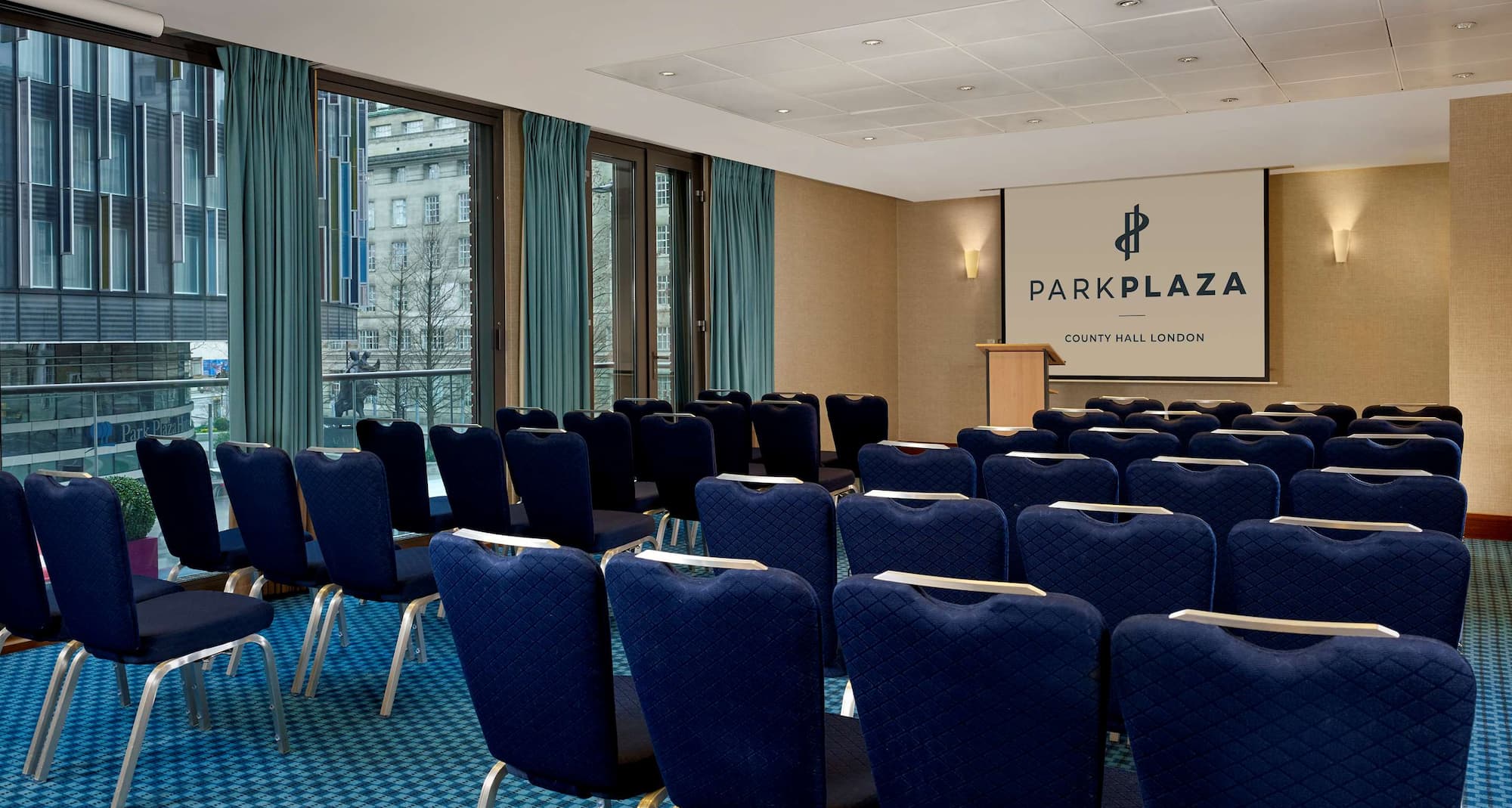 Park Plaza County Hall London - Millenium Battersea meeting room – theater set up