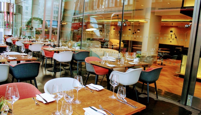 Park Plaza County Hall London - Restaurant and Bar Atrio Terrace