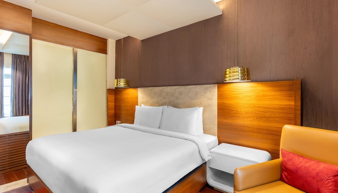 Park Plaza Delhi CBD Shahdara - Presidential suite