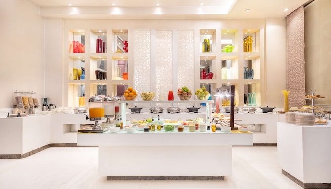 Park Plaza Faridabad - Verandah Breakfast