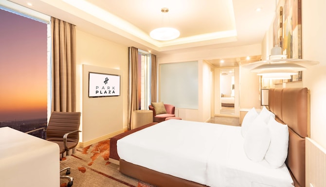 Park Plaza Faridabad - Suite Bedroom