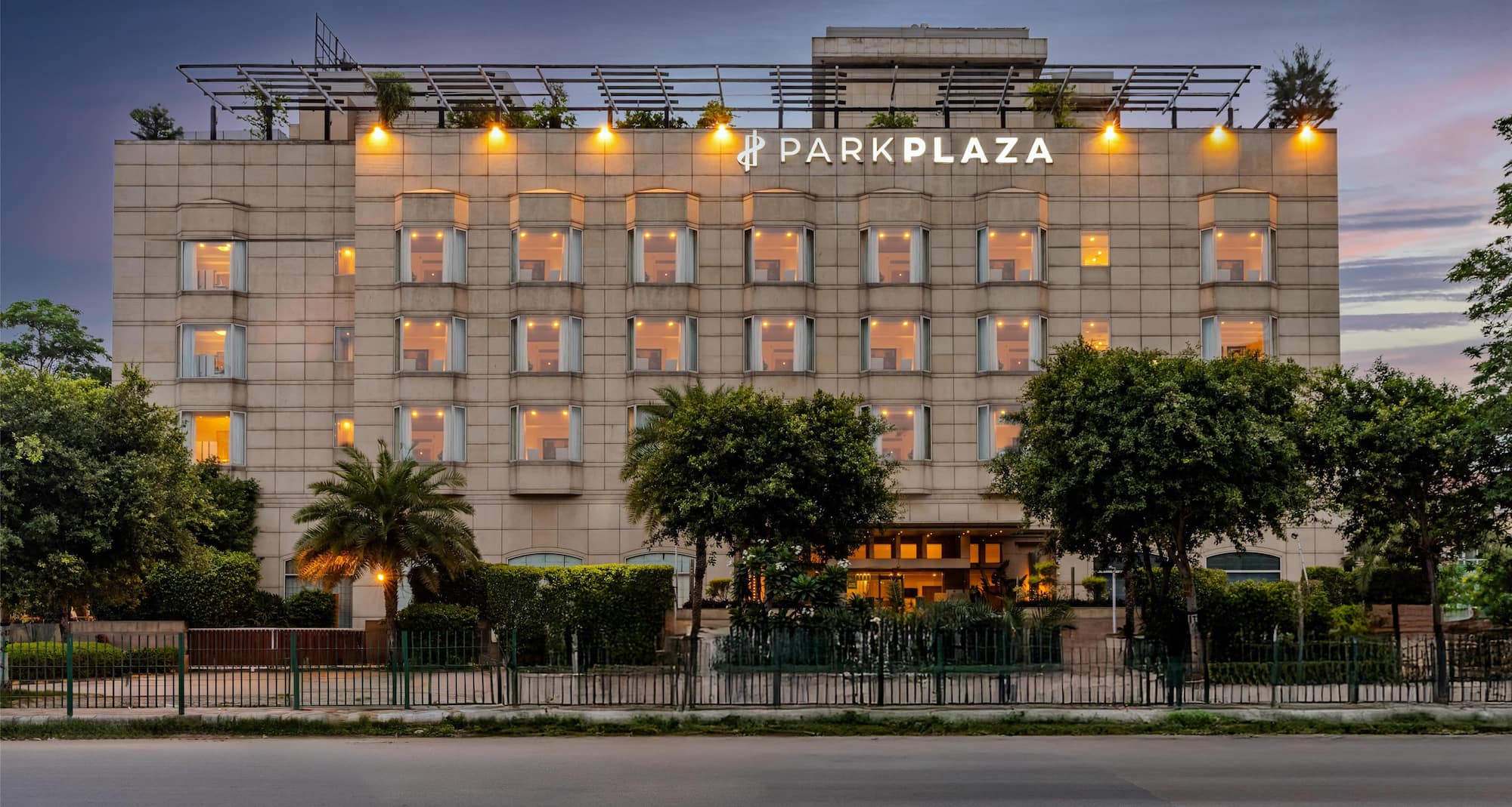Park Plaza Gurugram - Facade