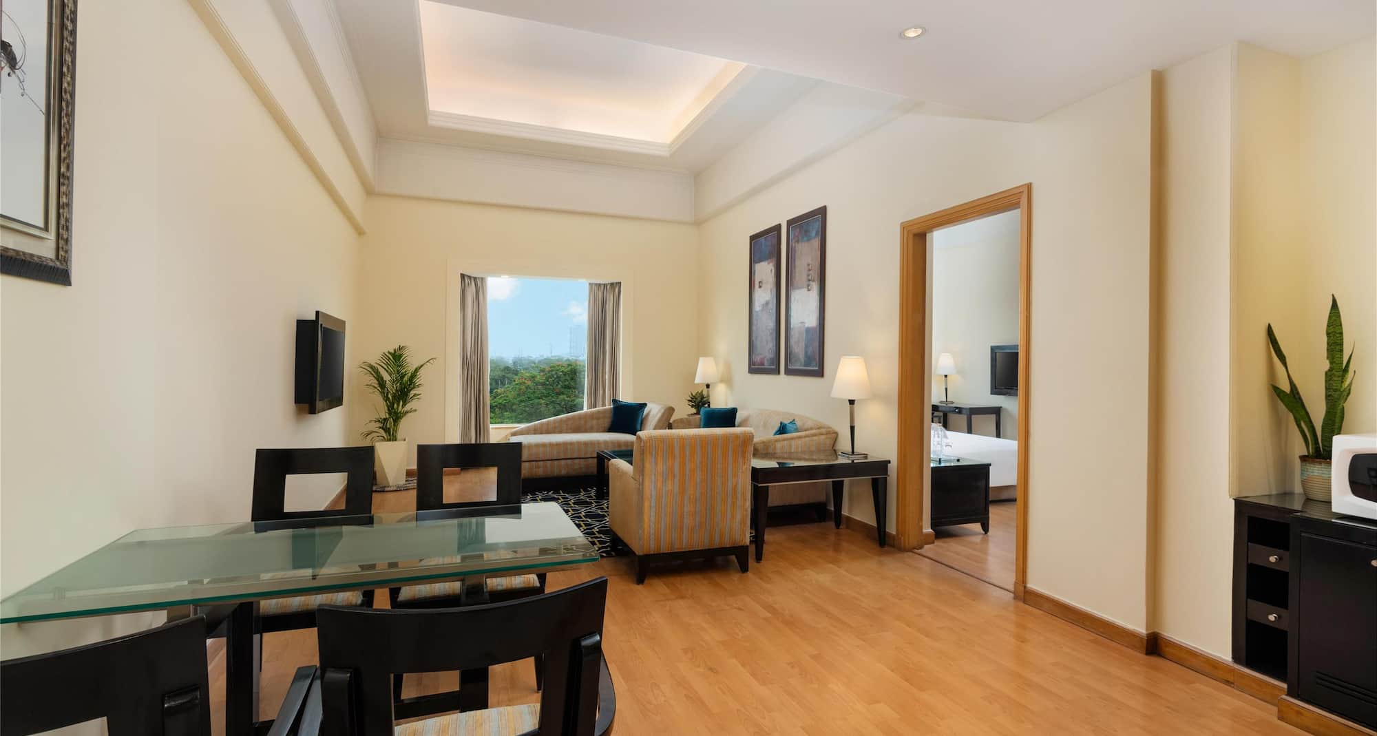Park Plaza Gurugram - Suite Drawing Room