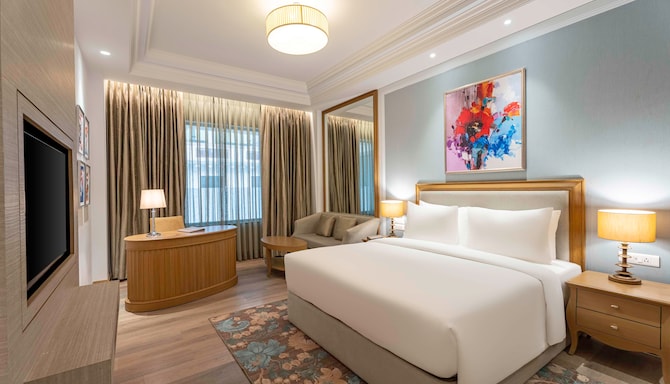 Park Plaza Jalandhar - Deluxe Room King Bed