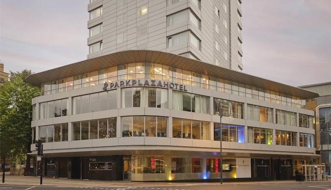 Park Plaza Leeds - Exterior