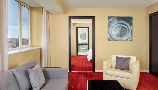 Park Plaza Leeds - One Bed Suite