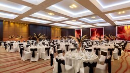 Park Plaza London Riverbank - Meetings Ballroom Dinner