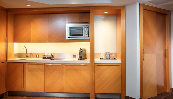 Park Plaza London Riverbank - Suite