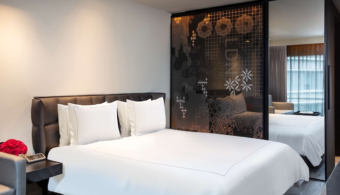 Park Plaza London Riverbank - Suite