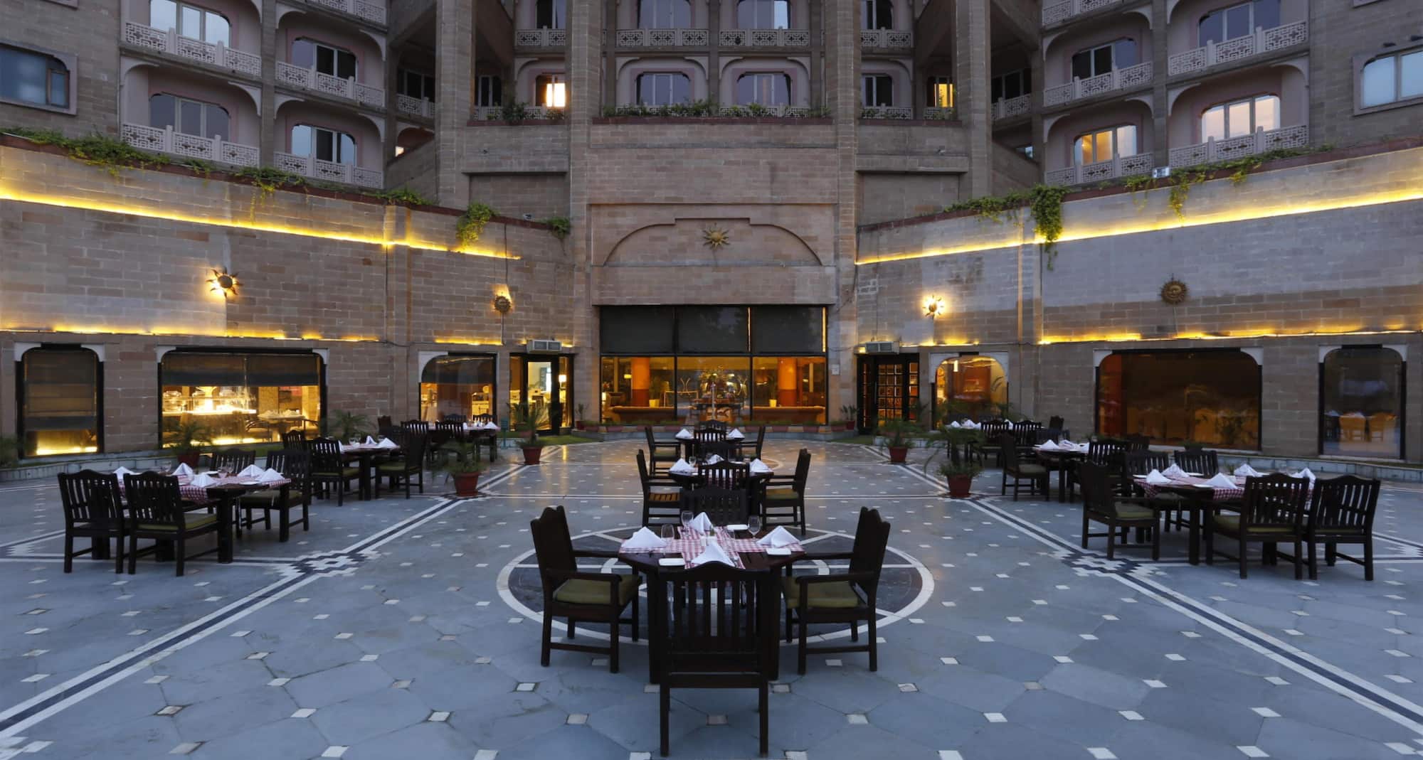 Park Plaza Ludhiana - Terrace Grill
