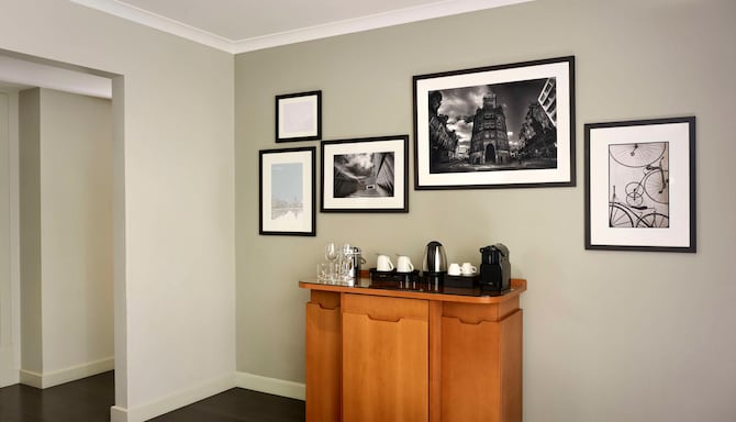 Park Plaza Nottingham - Presidential Room Amenities