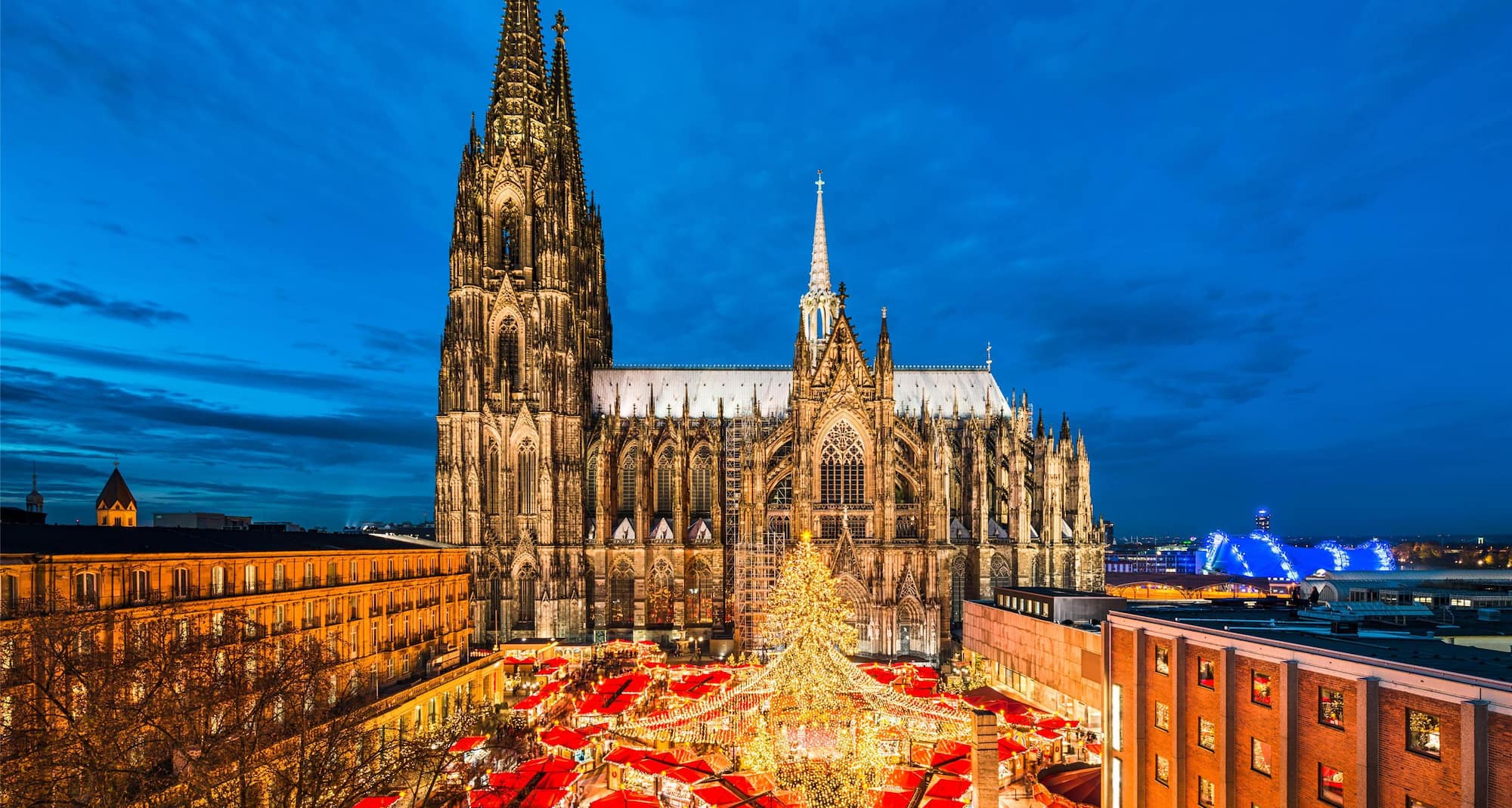 {slide.slideData.multimedia.alternateText}