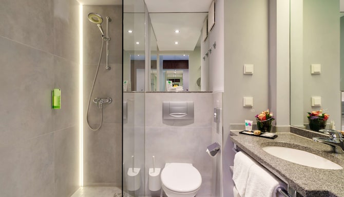 Park Plaza Trier - Guest room