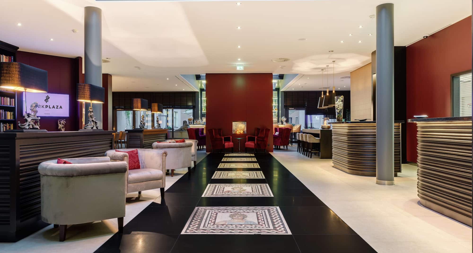 Park Plaza Trier - Vista del vestíbulo