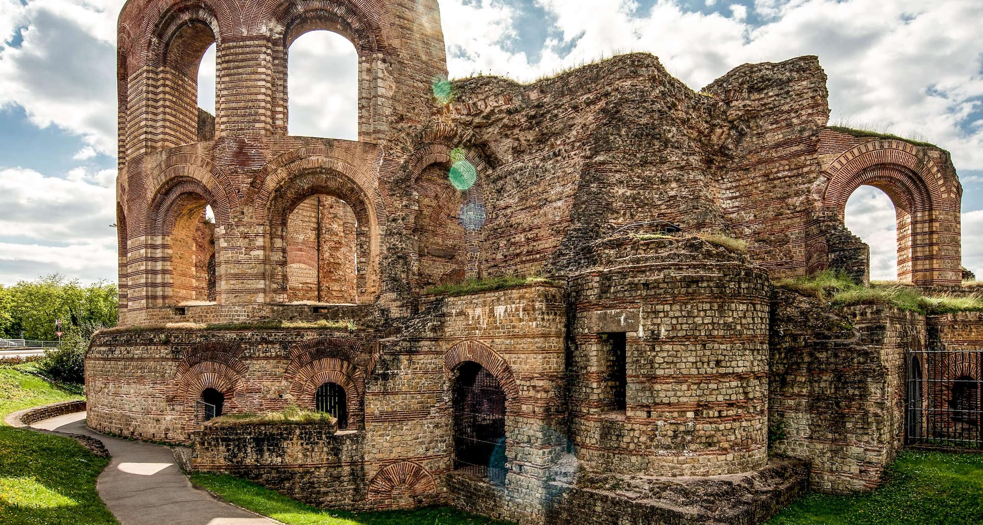 Park Plaza Trier - Kaiserthermen Apsis by Trier Tourismus und Marketing