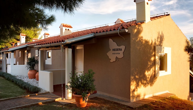 Park Plaza Verudela Pula - apartment exterior