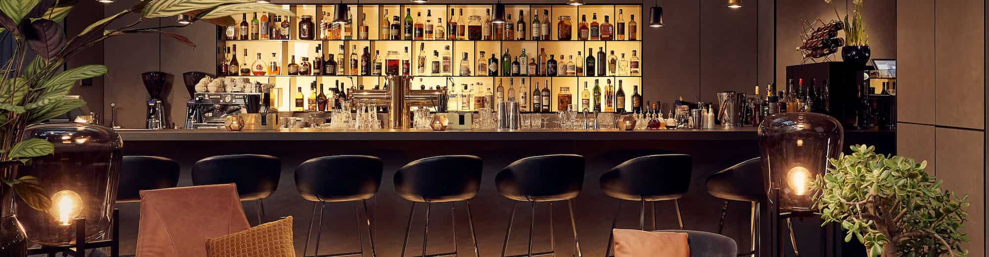 Park Plaza Victoria Amsterdam - Carstens Bar Lounge Area