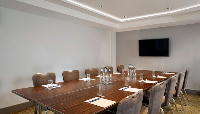 George Suite