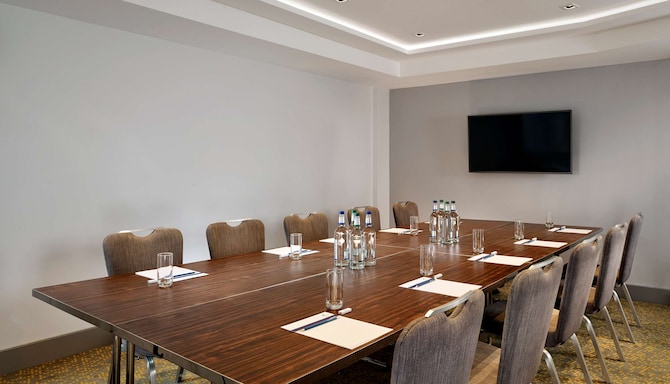 Park Plaza Victoria London - Boardroom