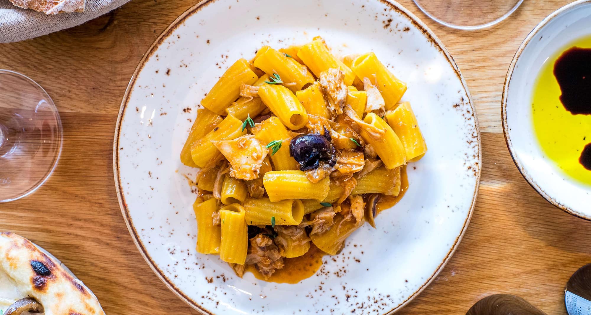 Park Plaza Victoria London - Restaurant TOZI food