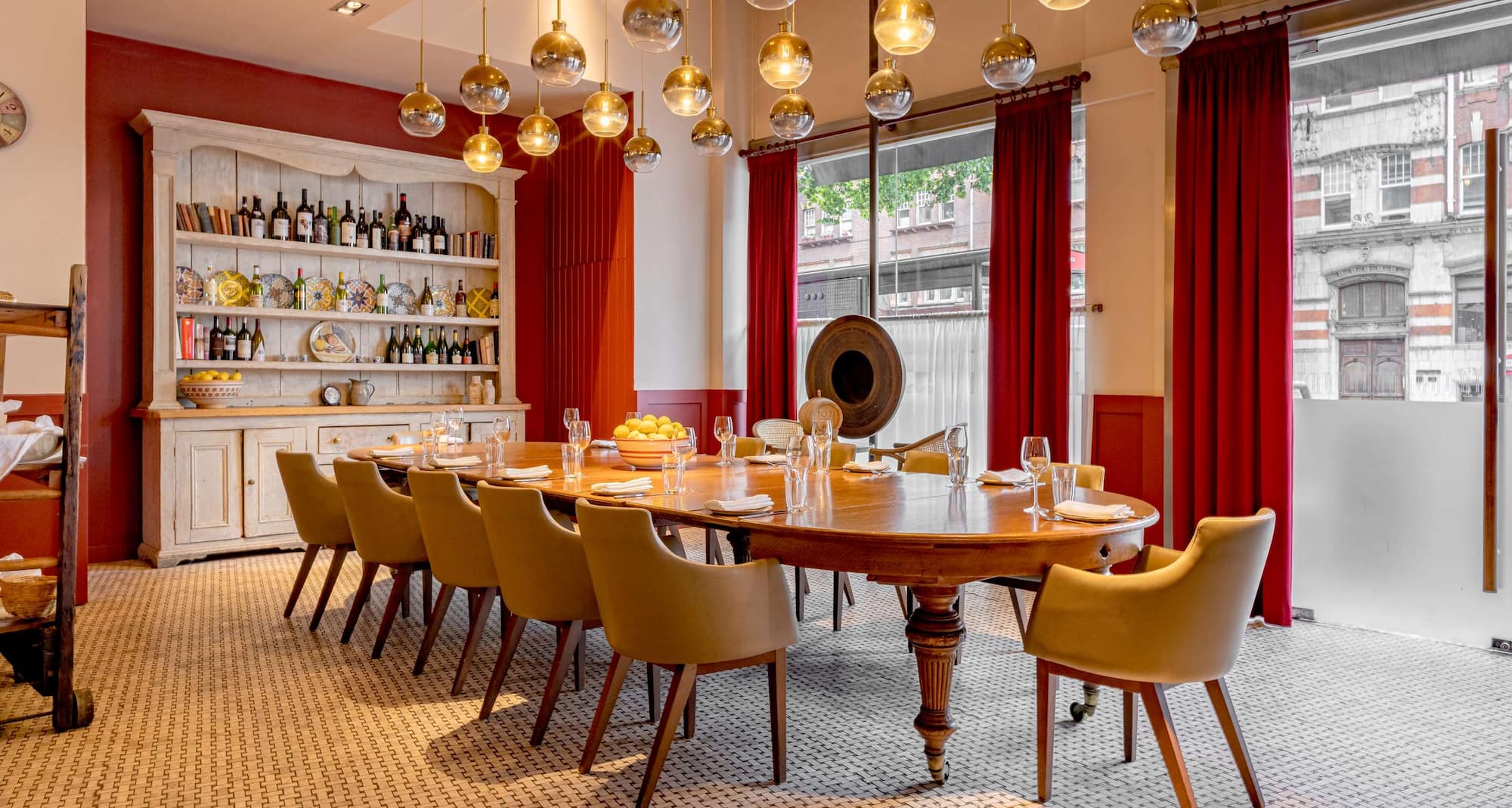 Park Plaza Victoria London - TOZI Restaurant and Bar