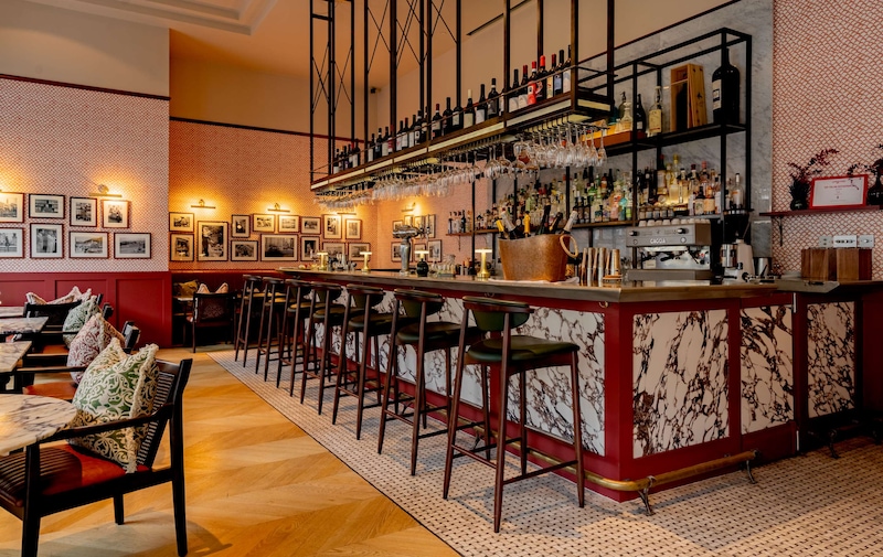 Park Plaza Victoria London - TOZI Restaurant and Bar