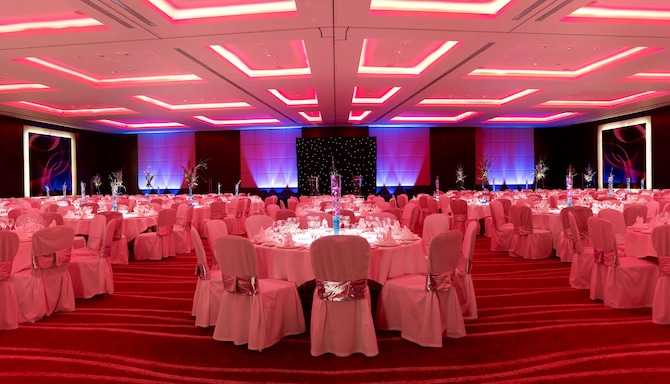 Park Plaza Westminster Bridge London - Ballsaal Westminster - Abendessen - Rote Beleuchtung