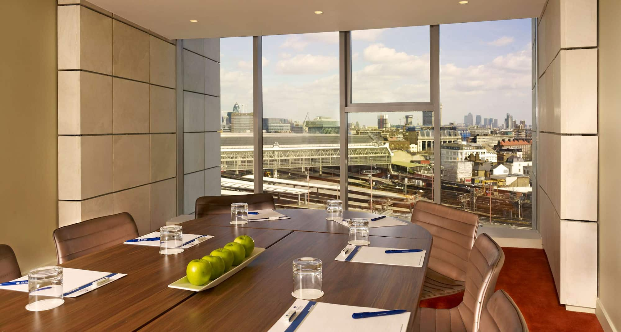 Park Plaza Westminster Bridge London - Boardroom meeting