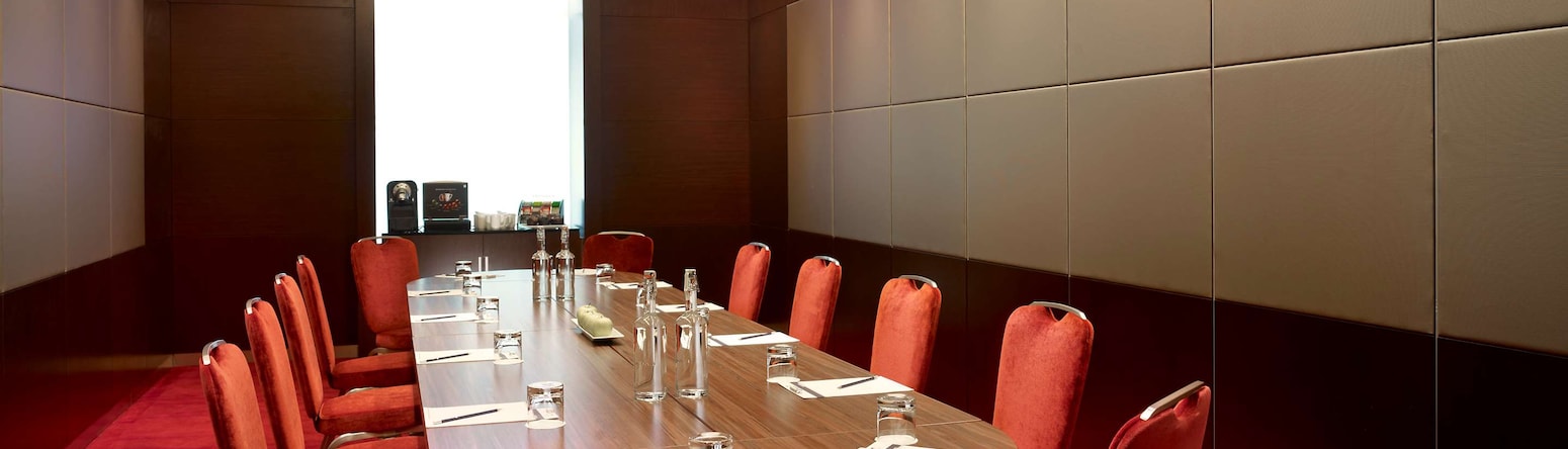 Park Plaza Westminster Bridge London - Park Suites Meeting Room