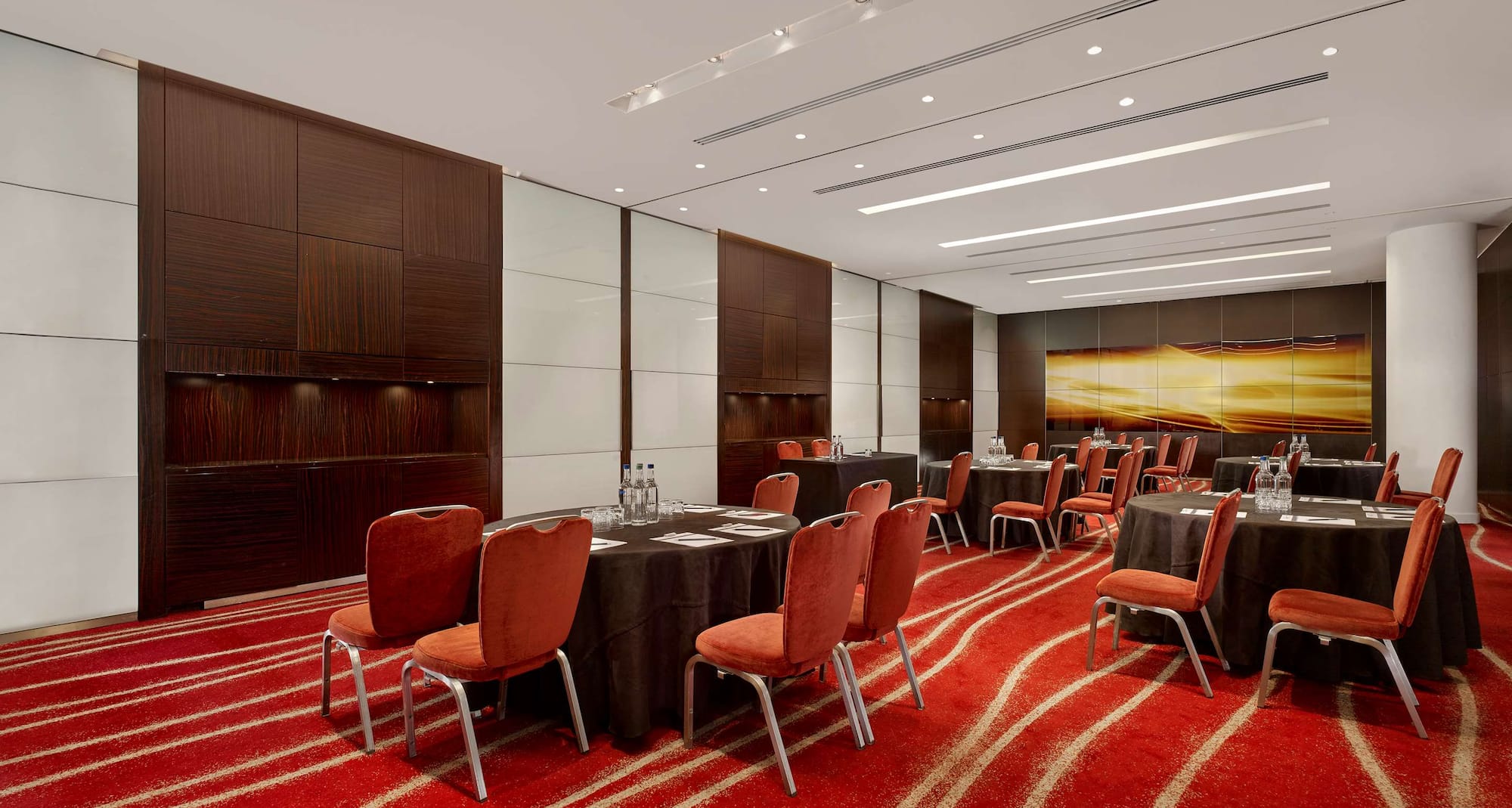 Park Plaza Westminster Bridge London - Meeting room with cabaret setup