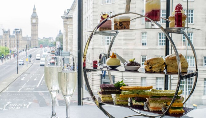 Park Plaza Westminster Bridge London - Afternoon Tea