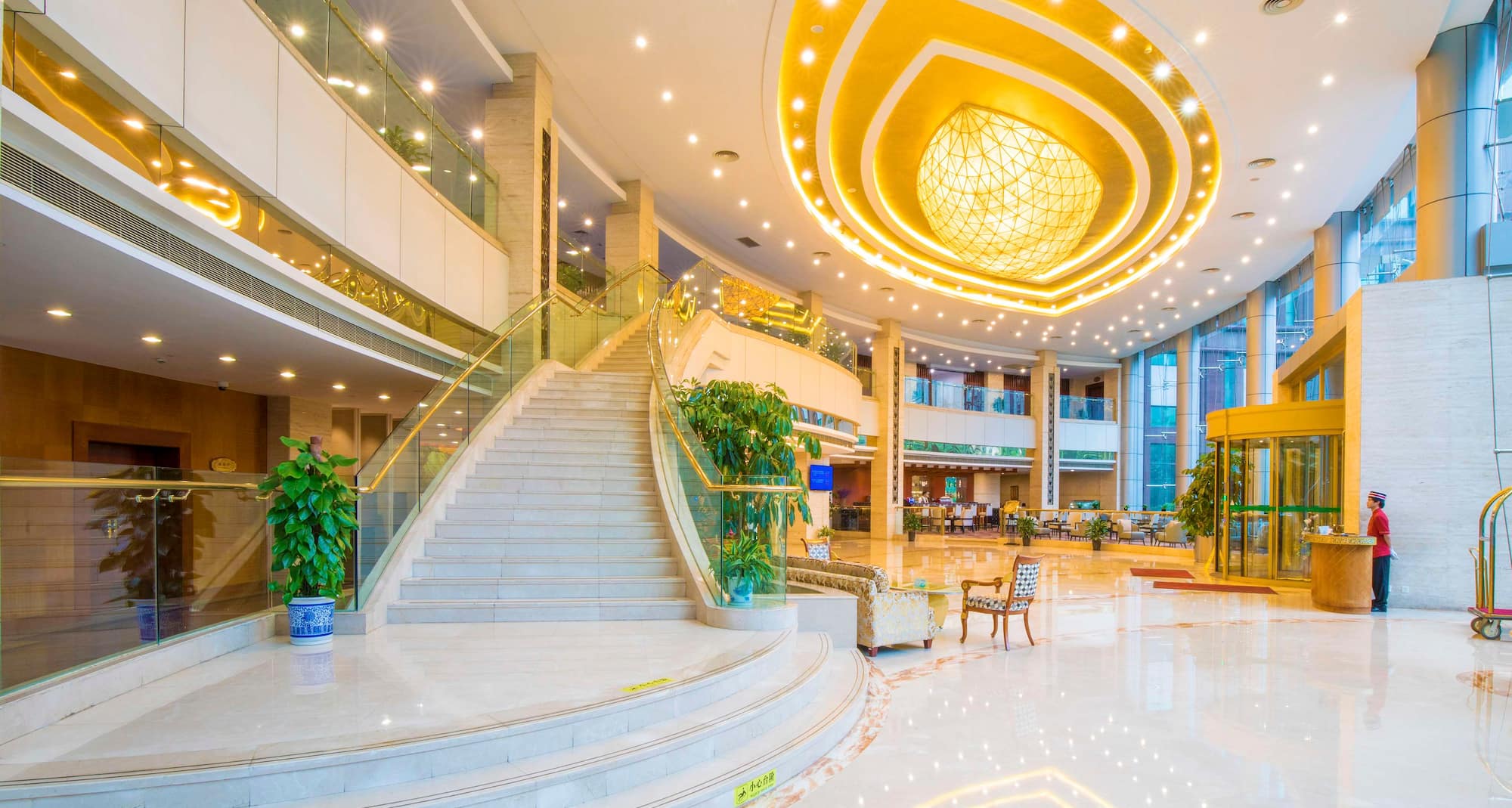 青松城大酒店 - Pine City Hotel - Lobby