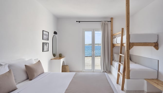 Pounda Resort Paros, a member of Radisson Individuals - Family Room Sea View