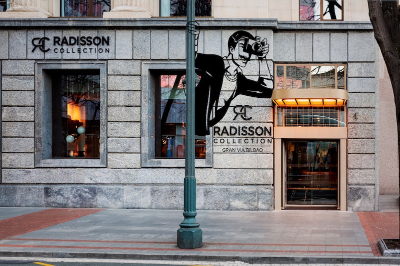 PR - EMEA 2022 - Bilbao Art Series Paperboyo